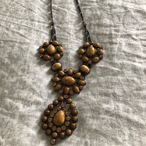 Statement necklace